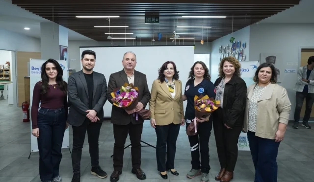 Beylikdüzü Belediyesi engelli ve yaşlı bireyler için afetlere hazırlık semineri düzenledi.