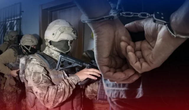 İstanbul'da organize suç örgütüne yönelik operasyonda 5 kişi tutuklandı.