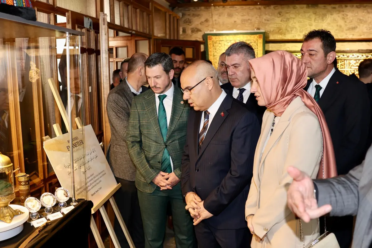 Giresun’da Peygamber Efendimiz’in Emanetleri Göz Kamaştırdı: Duygusal Anlar Yaşandı
