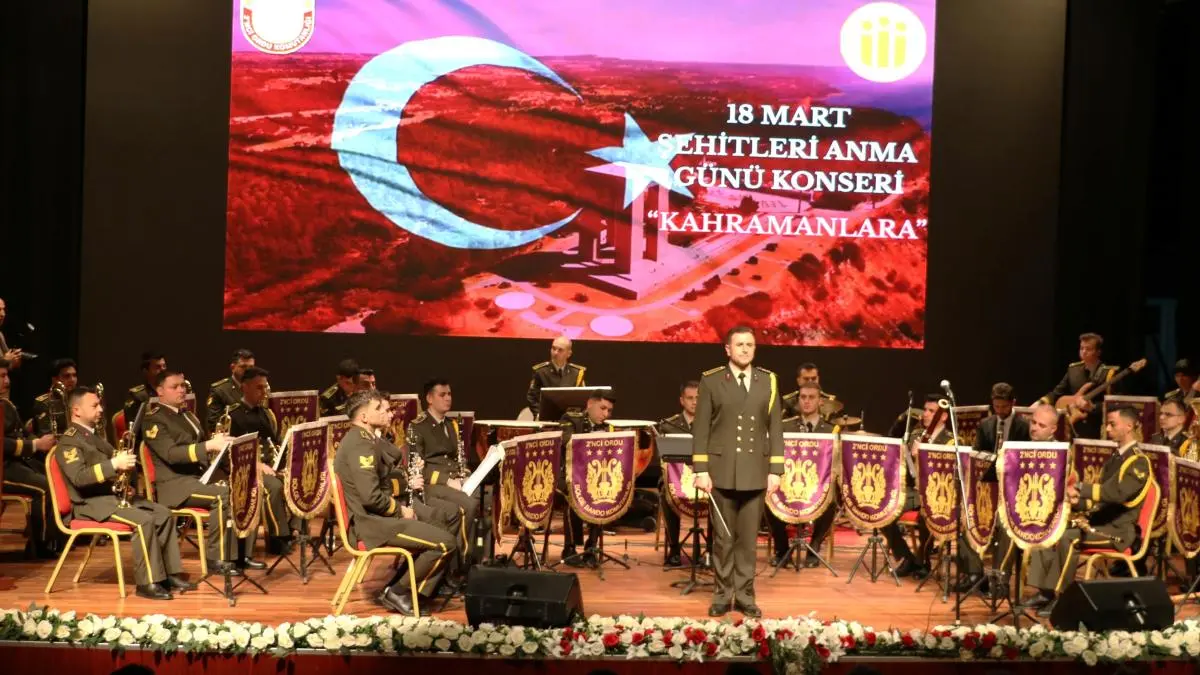Malatya’da 2. Ordu Bandosu’ndan Çanakkale Ruhu: 18 Mart Konseriyle Duygu Dolu Anlar