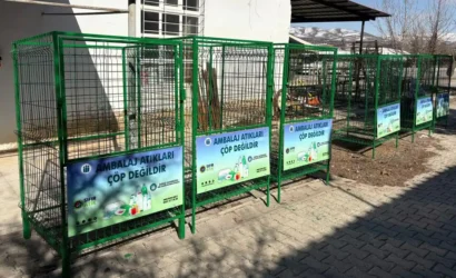 İnönü Üniversitesi'nde yerleştirilen çevre dostu geri dönüşüm sepetleri