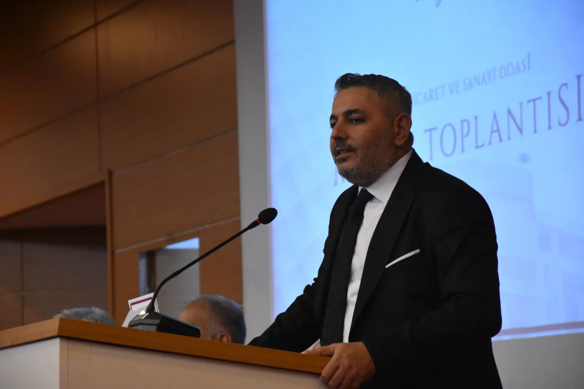 MTSO Başkanı Sadıkoğlu’ndan Depremzede Esnafa Destek Çağrısı: “Arz Fazlası İşyerlerinde Öncelik Onların Olmalı”