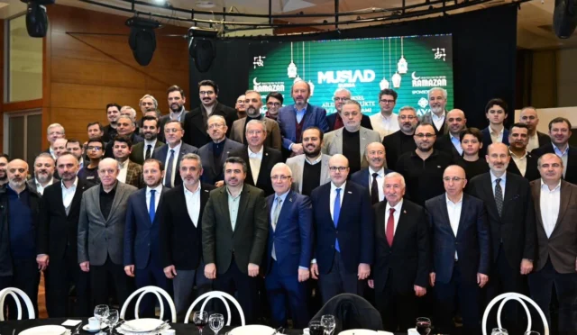 MÜSİAD Bursa'nın geleneksel aile iftarı programından bir kesit