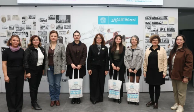 Nilüfer'de kadın hakları ve çocukların adalete erişimi konulu panelden bir kesit