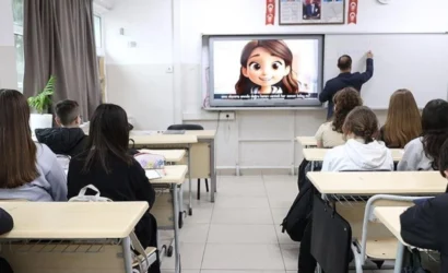 Okullarda finansal okuryazarlık dersi başlangıcı ve öğrencilerin bilinçli harcama eğitimleri