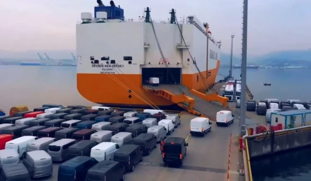 Otomotiv sektörü Şubat ayı ihracat rakamlarını gösteren grafik