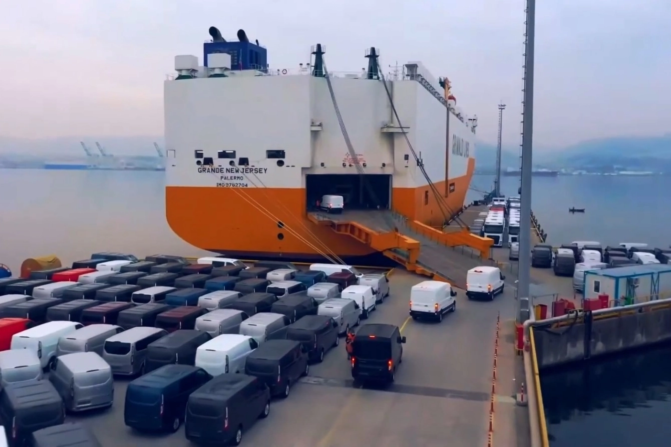 Otomotiv Sektöründen Rekor Şubat İhracatı: Yüzde 19 Artışla 3.5 Milyar Dolar