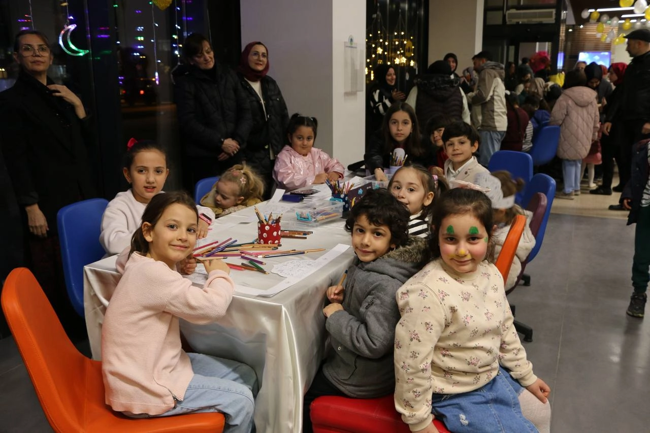 Sakarya’da Çocuklar İçin Ramazan Şenliği: Eğlence, Atölyeler ve Kahkaha Dolu Anlar