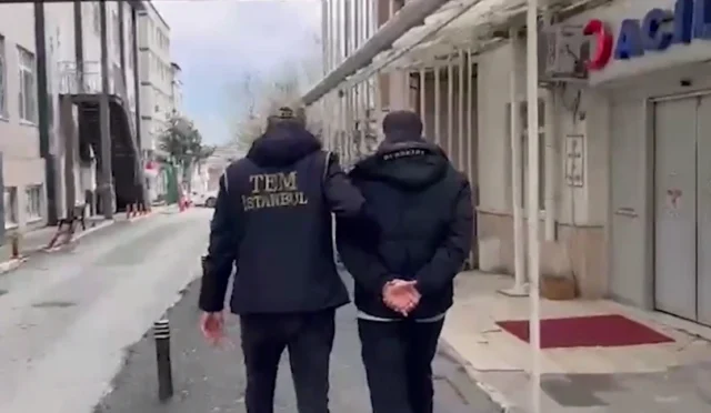 DEAŞ operasyonunda gözaltına alınan şüpheliler ve ele geçirilen materyaller