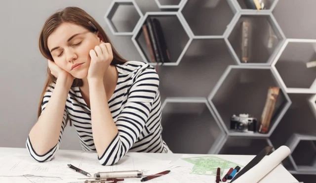 Kadınların süper kadın sendromu nedeniyle yaşadığı yorgunluk ve tükenmişlik