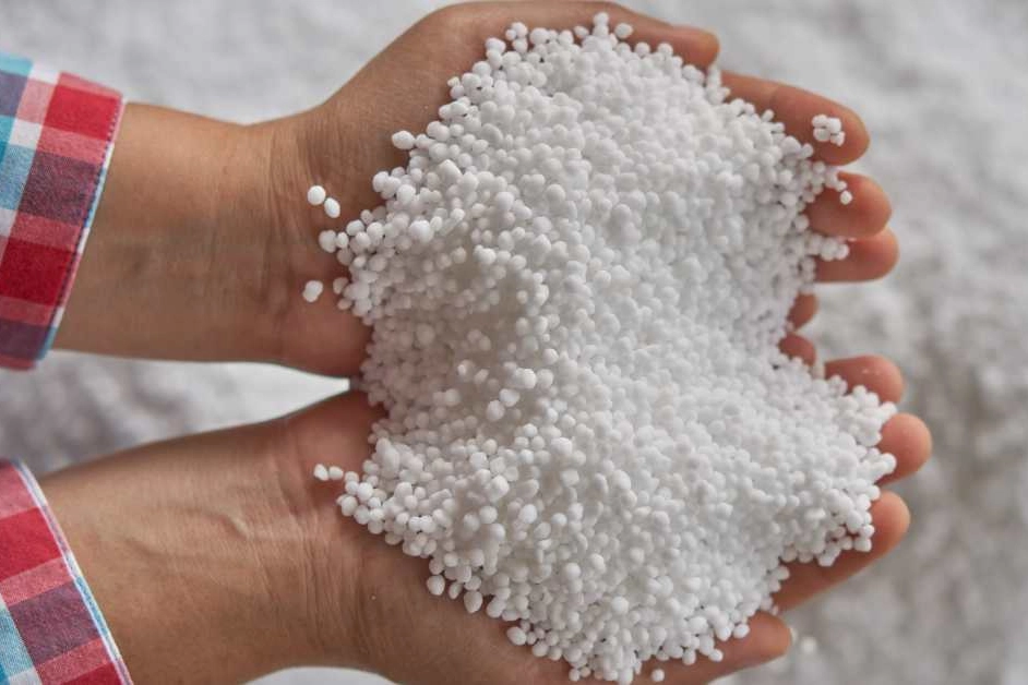 Üre Gübresinde Gümrük Vergisi Sıfırlandı: Çiftçinin Yükü Hafifliyor, Gıda Fiyatları Dengeleniyor