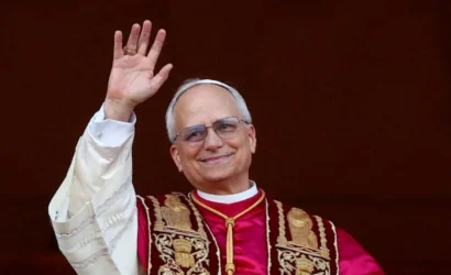 Papa Francesco, şeytan çıkarıcı rahiplerle Vatikan'da bir araya geldi, okültizm tehlikesi masaya yatırıldı.