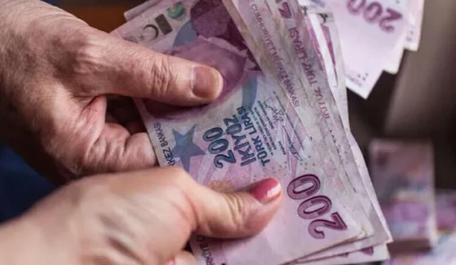 Mart ayı yaşlı ve engelli aylıkları hesaplara yatırılıyor