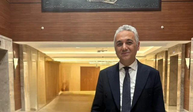 AL-KON ve Hekimsen temsilcileri Özelleştirme Dairesi Başkanlığı'nı ziyaret etti.