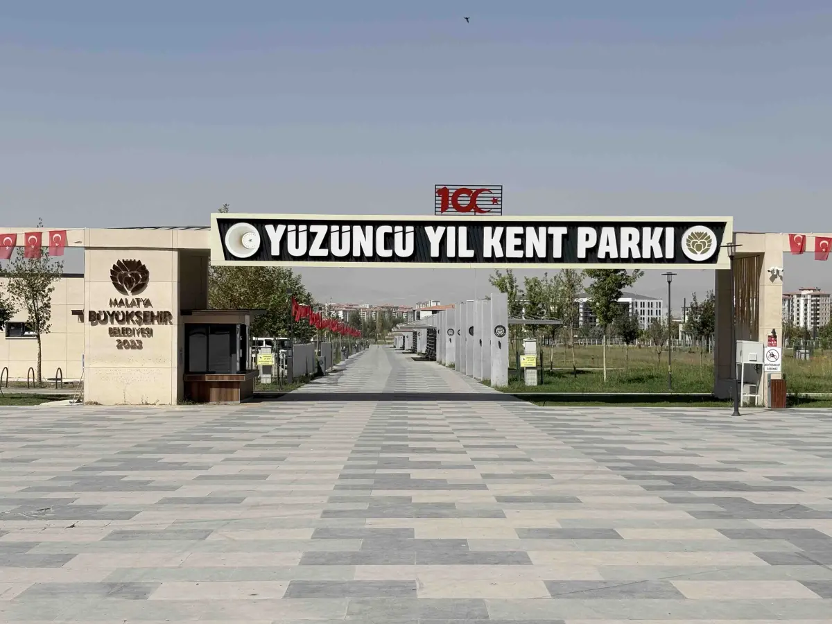 Malatya’da Dünya Kupası Coşkusu: 100. Yıl Parkı’nda Dev Ekran Kuruluyor
