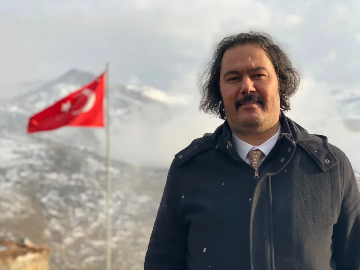 Prof. Dr. Kamer: Sosyal Medya Kuşatması Altındaki Aile Yapımızı Yeniden İnşa Etme Vakti