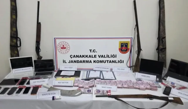 Çanakkale'de tefecilik operasyonu kapsamında el konulan mal varlıkları ve gözaltına alınan şüpheliler