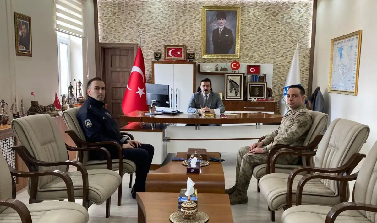 Arpaçay’da Asayiş ve Güvenlik Zirvesi: Kaymakam Akköz Başkanlığında Tedbirler Değerlendirildi