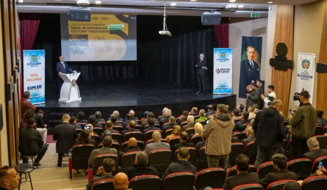 Malatya'da tarım ürünleri ve çiftçilerin emeğini konu alan uluslararası fotoğraf yarışması