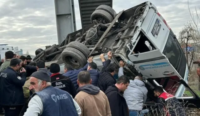 Ankara'da minibüsün üst geçide çarptığı kazada hayatını kaybeden ve yaralananlar