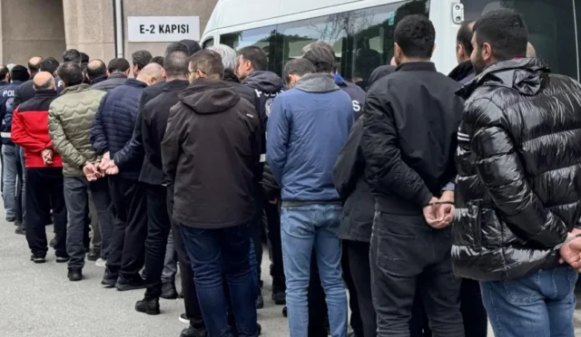 Halk sağlığını tehdit eden bozuk et skandalında 7 kişinin tutuklandığına dair haber görseli