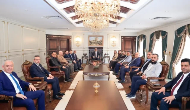 Radyo ve Televizyon Yayıncıları Meslek Birliği (Ratem) yönetim kurulu üyeleri Adana'da bir araya geldi.