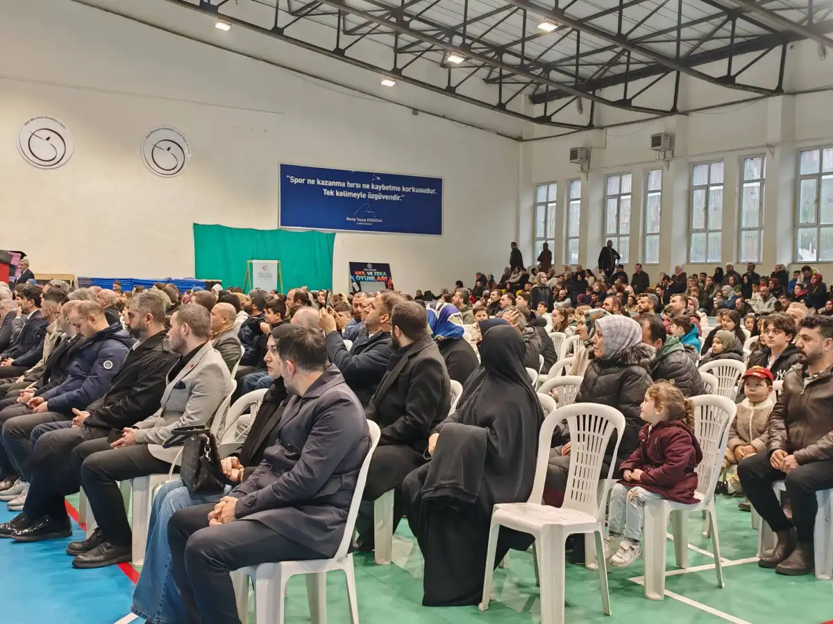 Gaziosmanpaşa’da İlk Oruç Yarışması Ödülleri Sahiplerini Buldu: Bisikletler ve Teknolojik Hediyeler Dağıtıldı
