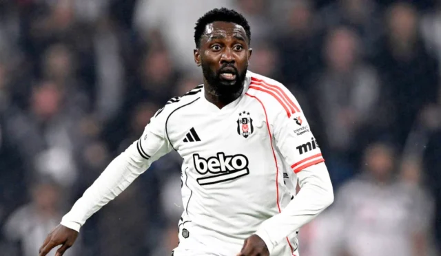 Beşiktaşlı futbolcu Wilfred Ndidi'nin sakatlığı sonrası sahalardan uzak kalacağı haberi