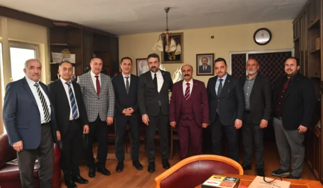 Ankara Kahveciler Odası'nı ziyaret eden Ankara Kent Konseyi heyeti