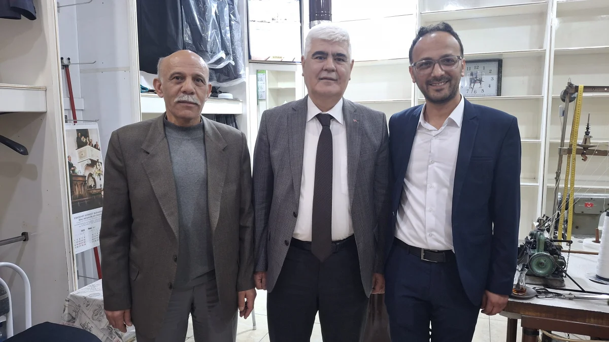 Türkiye Terziler Federasyonu Başkanı Ali Sefa Şen, Beypazarı Esnafının Sorunlarını Dinledi