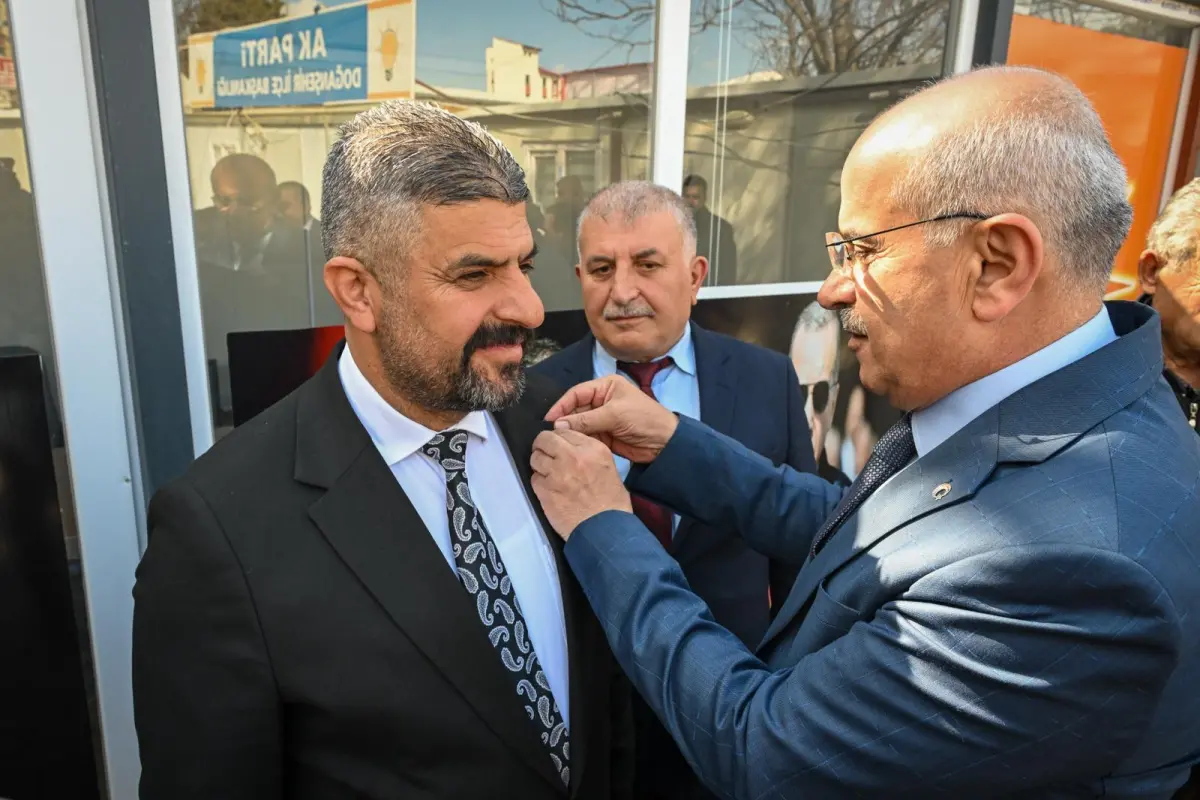 Malatya’da Siyasette Sürpriz Transfer: Eski CHP’li Günaydın AK Parti’ye Katıldı