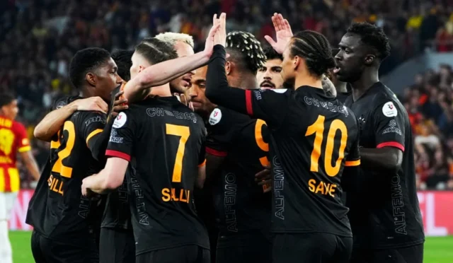 Galatasaray'ın Göztepe'yi 3-1 mağlup ettiği maçtan genel görünüm