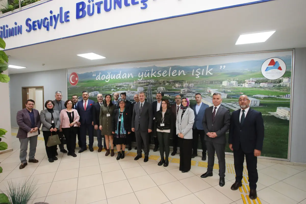 Ağrı İbrahim Çeçen Üniversitesi’nde 4 Bölüm Akredite Edildi: Eğitim Kalitesi Tescillendi