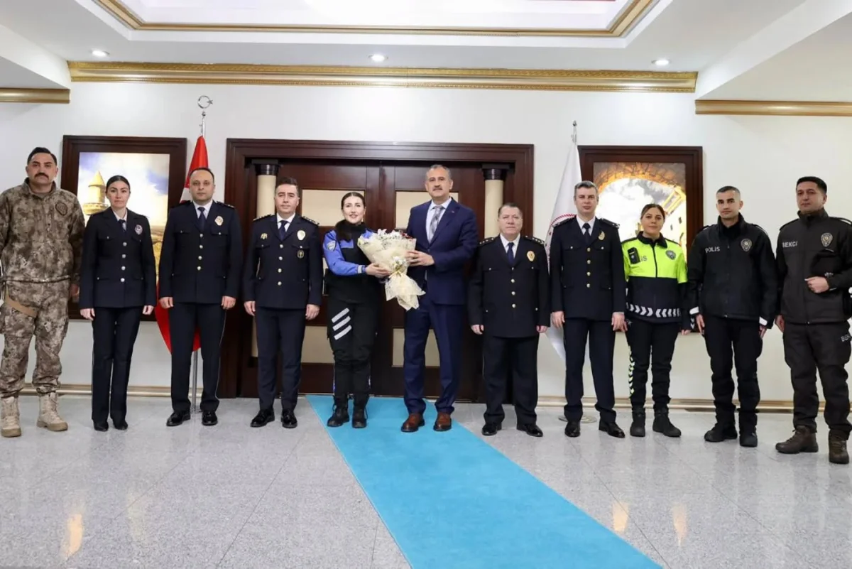 Ağrı’da Türk Polis Teşkilatı’nın 181. Yıl Coşkusu: Şehitler Anıldı, Kahramanlık Vurgulandı