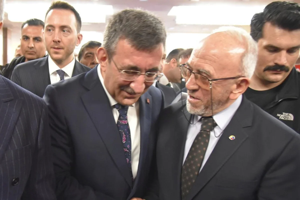 Elazığ Ticaret Borsası Başkanı Dumandağ’dan Cumhurbaşkanı Yardımcısı Yılmaz’a Elazığ Özelinde Sunum