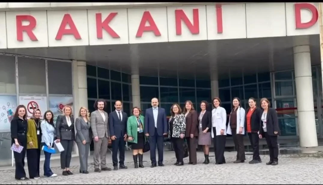Kars Harakani Devlet Hastanesi’nden Önemli Başarı: “Bebek Dostu Hastane” Unvanı Yenilendi