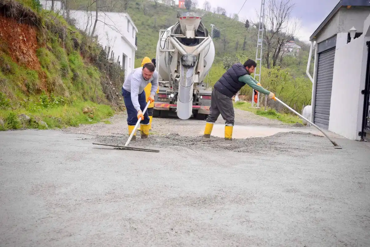Giresun’da Seldeğirmeni Mahallesi’ne Modern Beton Yol: Kılıç Sokak’ta Konforlu Ulaşım Başladı