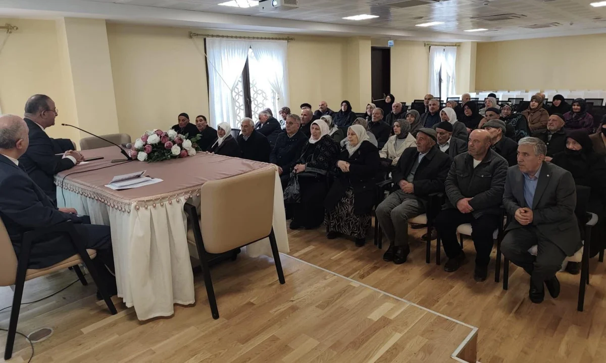 Kars’ta Hacı Adaylarına Kutsal Yolculuk Öncesi Kapsamlı Bilgilendirme