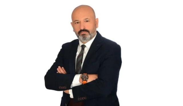 Hamza Yerlikaya'nın sporculuktan bürokrasiye uzanan yolculuğunu anlatan haber görseli