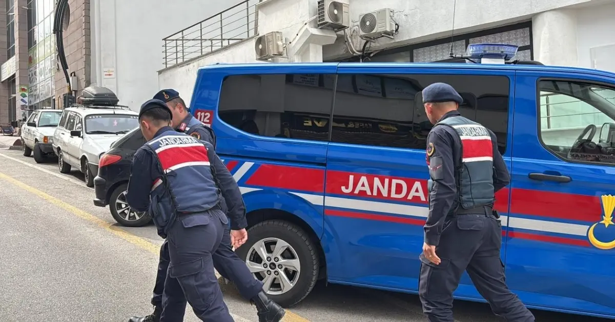 Bolu’da Rüşvet Operasyonu: Kooperatif ve Oda Başkanı ile Bir Çalışan Tutuklandı