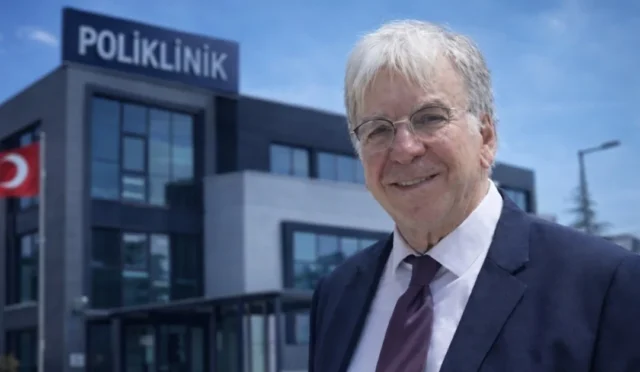 Plazalar ve villalarda kaçak saç ekimi uygulamalarının arttığına dair haber görseli