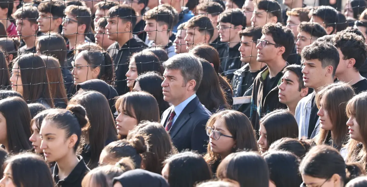Amasya’da Bayrak Töreniyle Birlik ve Beraberlik Vurgusu Yapıldı