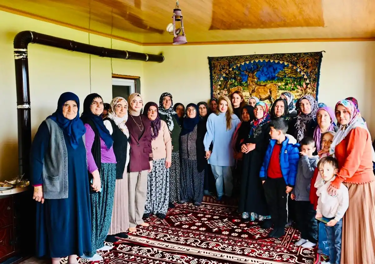 AK Parti Milletvekili İnanç Siraç Kara Ölmeztoprak’tan Sahada Vatandaş ve Esnaf Buluşmaları