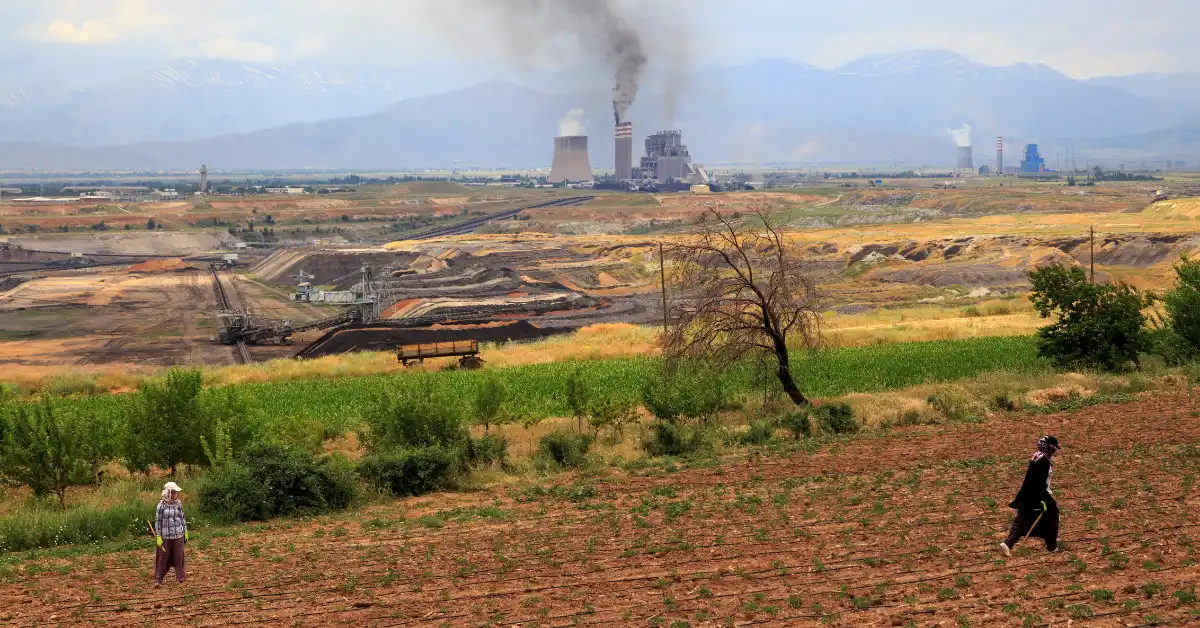 Dünya Günü’nde Acil Uyarı: Fosil Yakıtlardan Vazgeçiş Geleceğimizi Kurtaracak