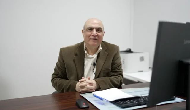 Malatya Eğitim ve Araştırma Hastanesi'nde modern radyoloji cihazları ve doktorlar