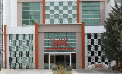 YÖK Üstün Başarı Ödülleri için başvuruların başladığını gösteren görsel