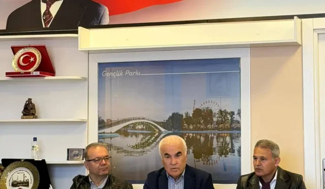 Ankara bürokratları ve akademisyenleri BADER'in Gönül Sofrası etkinliğinde bir araya geldi.