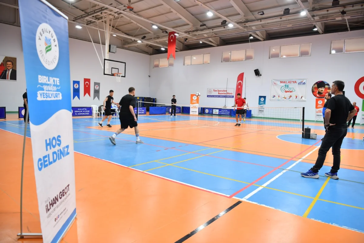 Yeşilyurt’ta Ayak Tenisi Heyecanı Dorukta: 3. Ayak Tenisi Turnuvası Başladı, 70 Bin TL Ödül Dağıtılacak