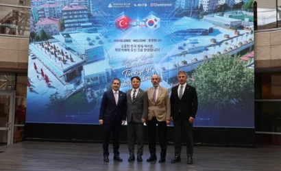 Weets ve Ankara Bilim Üniversitesi yetkilileri elektrikli mobilite alanındaki AR-GE iş birliği için bir araya geldi.