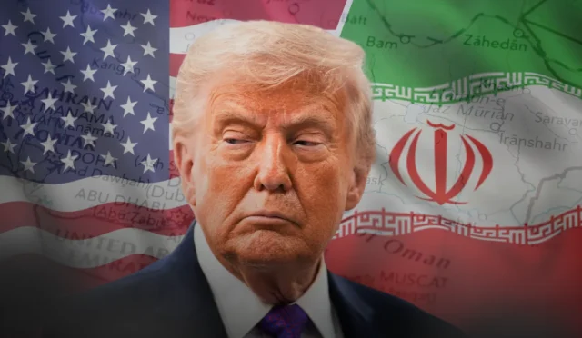 Donald Trump, Beyaz Saray'da gazetecilere İran ile ilgili açıklamalarda bulunuyor.